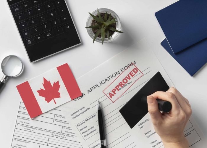Dịch vụ làm visa Canada trọn gói, giá rẻ.
